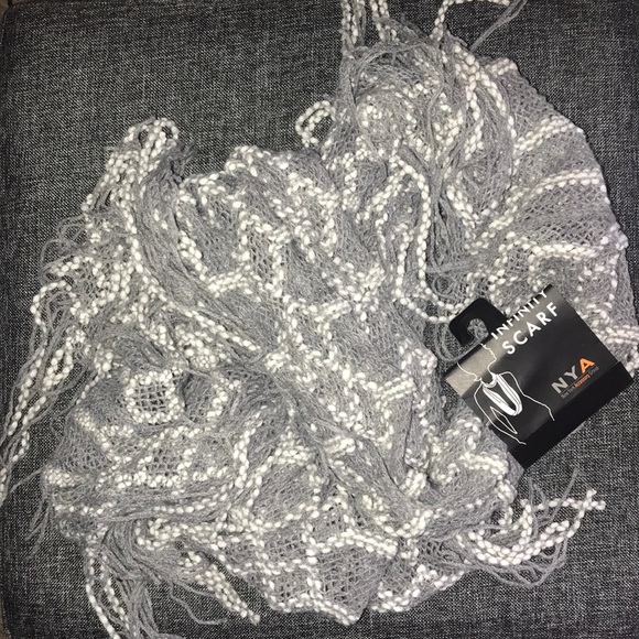 NEW INFINITY SCARF - Picture 2 of 2